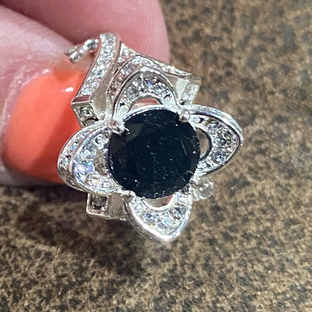 Ladies Navy Blue Round Stone and Silver Ring